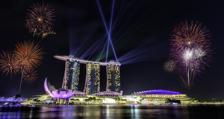 Marina Bay Sands Singapore skyline with rooftop infinity pool and city view